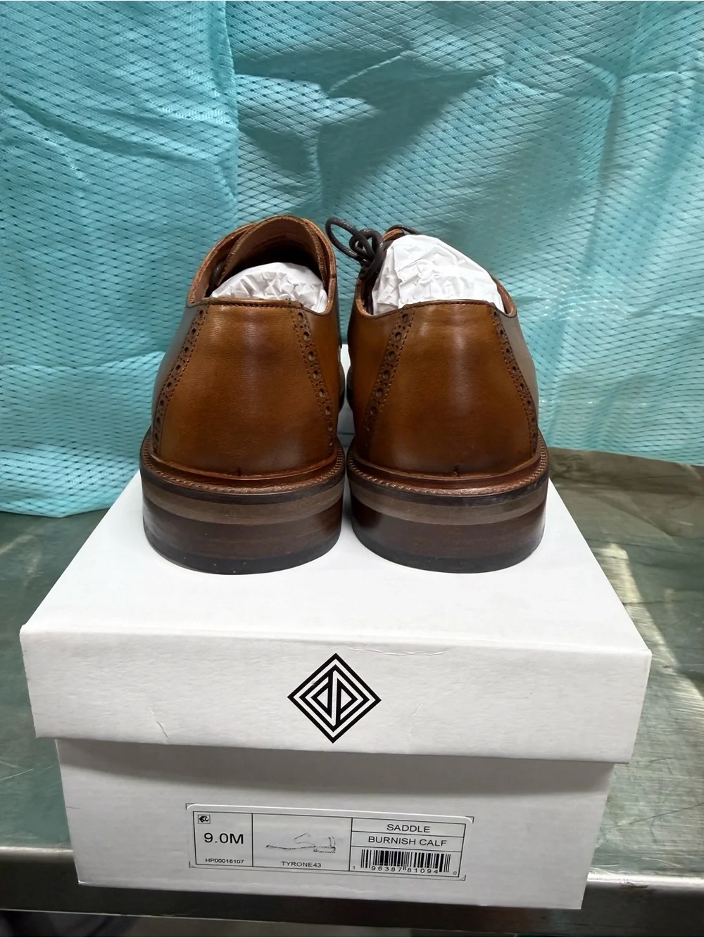 Donald J. Pliner smooth cognac